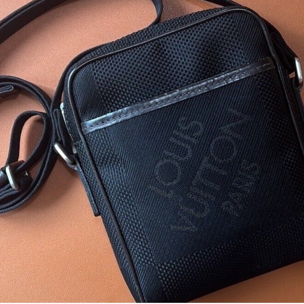Louis Vuitton Black Unisex Crossbody Bag